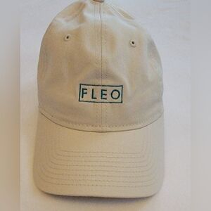 FLEO Beige Cap